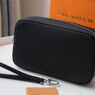 Alternative view of Wholesale Luxury Louis Vuitton Pochette Kasai M30441