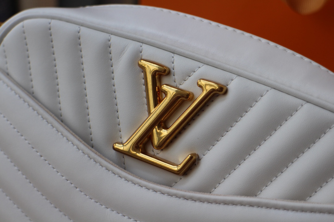Wholesale Luxury Louis Vuitton New Wave Camera Bag M53683 - Image 10