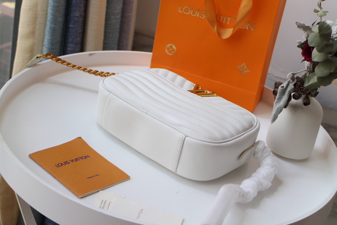 Wholesale Luxury Louis Vuitton New Wave Camera Bag M53683 - Image 12