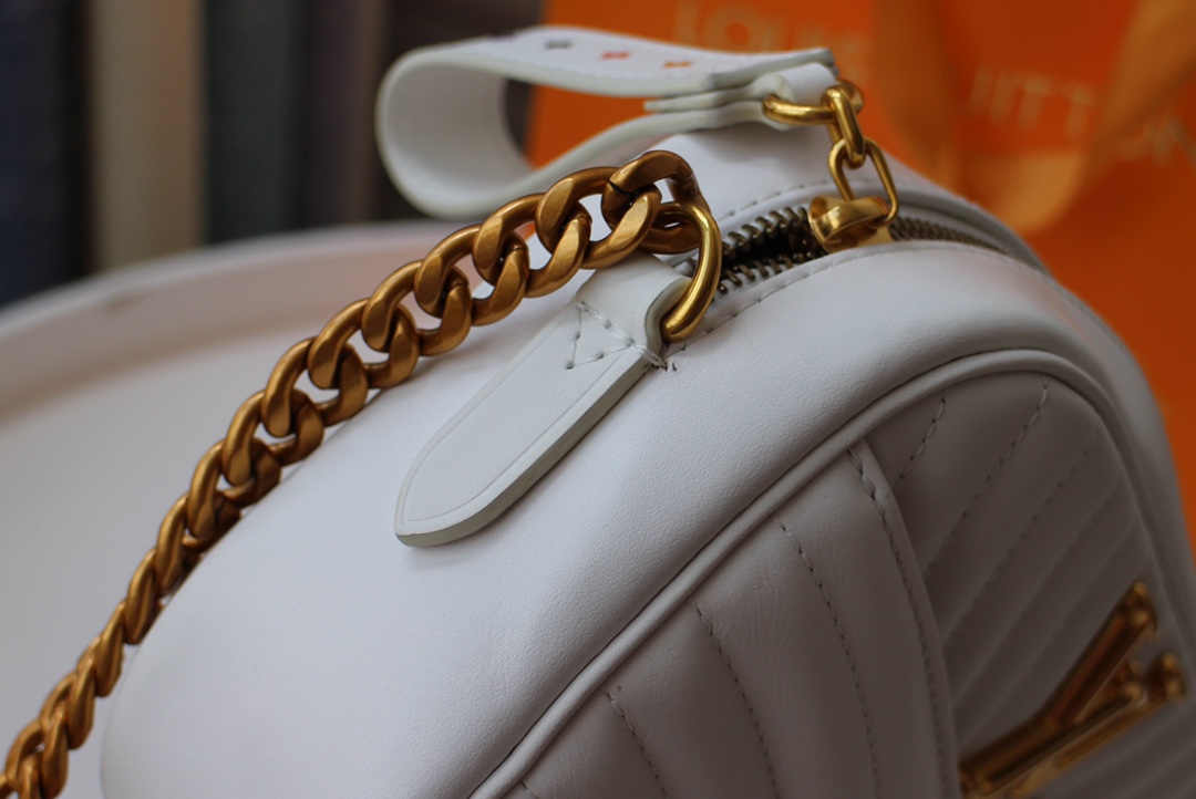 Wholesale Luxury Louis Vuitton New Wave Camera Bag M53683 - Image 13