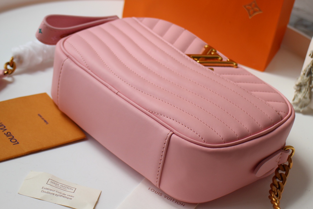 Wholesale Luxury Louis Vuitton New Wave Camera Bag M53683 - Image 3