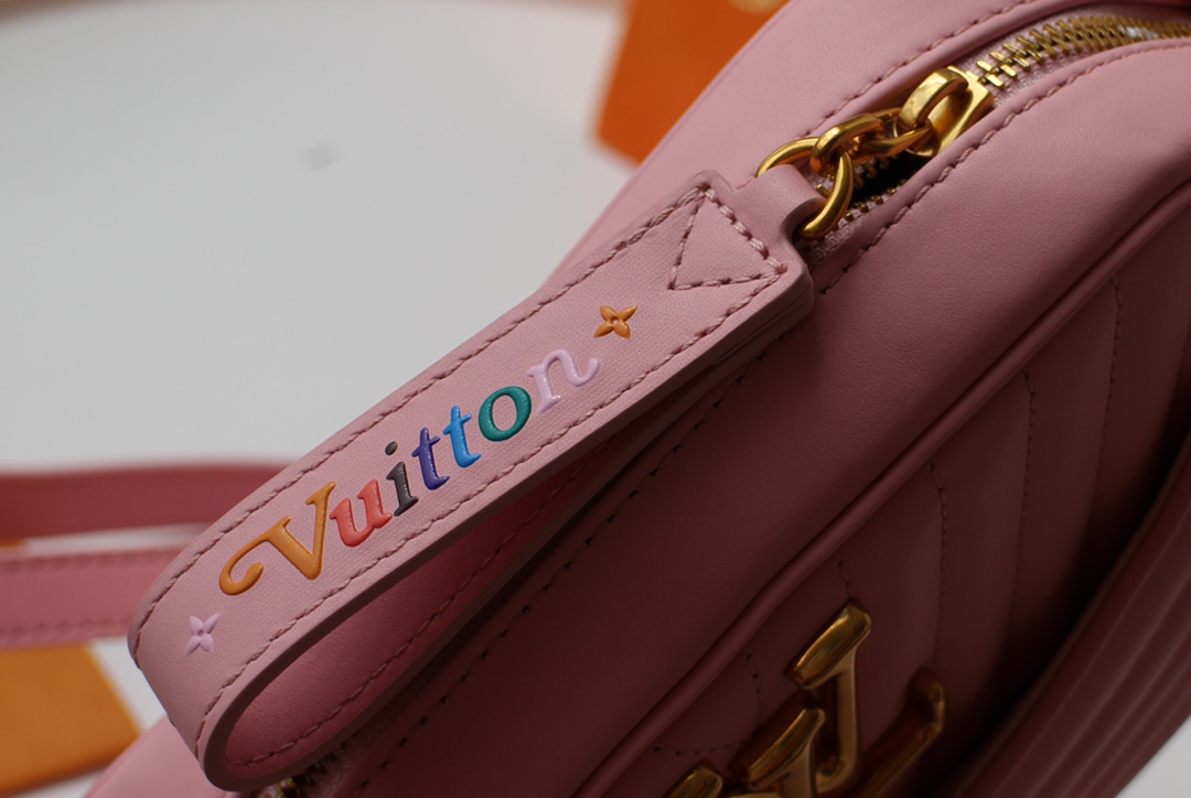 Wholesale Luxury Louis Vuitton New Wave Camera Bag M53683 - Image 6