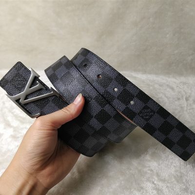 Alternative view of Wholesale Luxury Louis Vuitton Belt L76-70 38Mm Silver