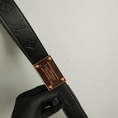 Alternative view of Wholesale Luxury Louis Vuitton Belt L125-75 38Mm Brown