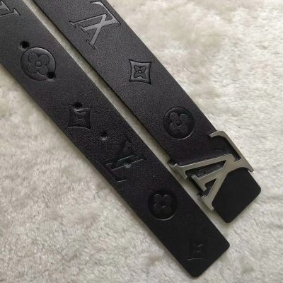 Alternative view of Wholesale Luxury Louis Vuitton Belt L55-70 38Mm Silver