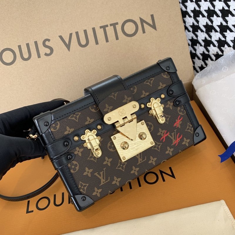 Wholesale Luxury Louis Vuitton Petite Malle M44199