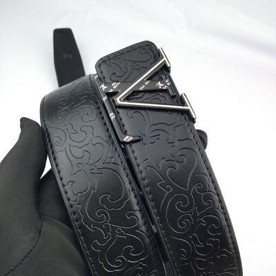 Alternative view of Wholesale Luxury Louis Vuitton Belt L154-75 38Mm Gold