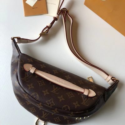 Alternative view of Wholesale Luxury Louis Vuitton Bumbag M43644