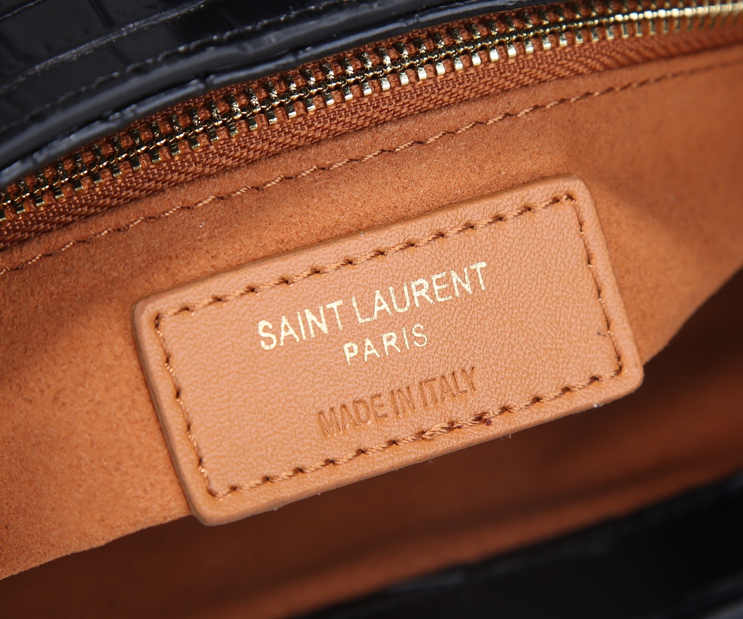 Wholesale Luxury Ysl Le 5 A 7 Hobo Bag In Crocodile-Embossed Leather 2024 - Image 9