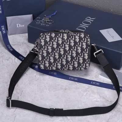 Alternative view of Wholesale Luxury Dior Men’S Pouch With Shoulder Strap