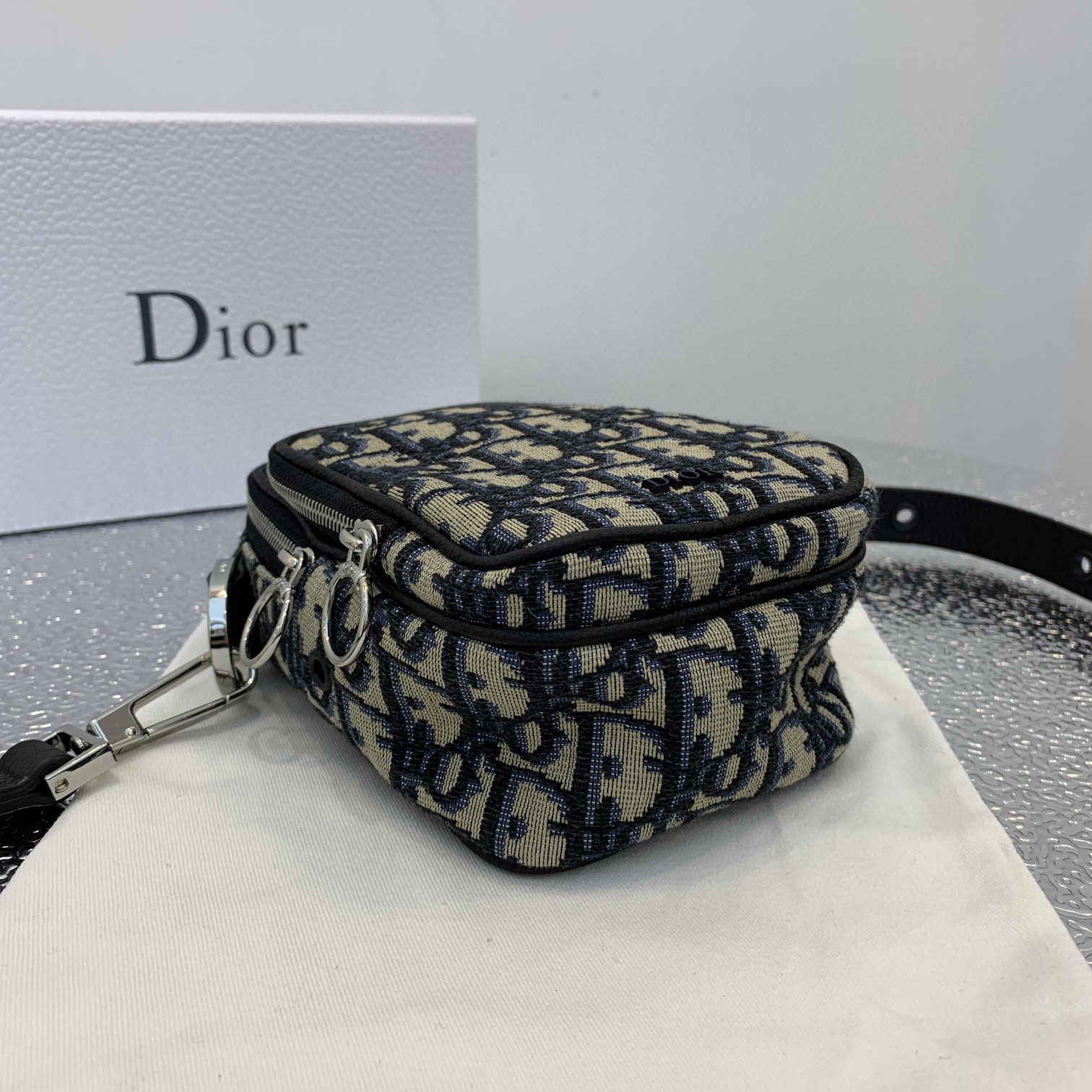 Wholesale Luxury Dior Men’S Pouch Phone Bag - Image 6