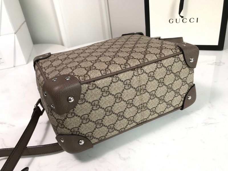 Wholesale Luxury Gucci Shoulder Bag With Leather Details - Image 2