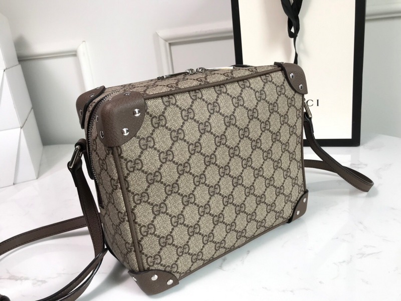 Wholesale Luxury Gucci Shoulder Bag With Leather Details - Image 5