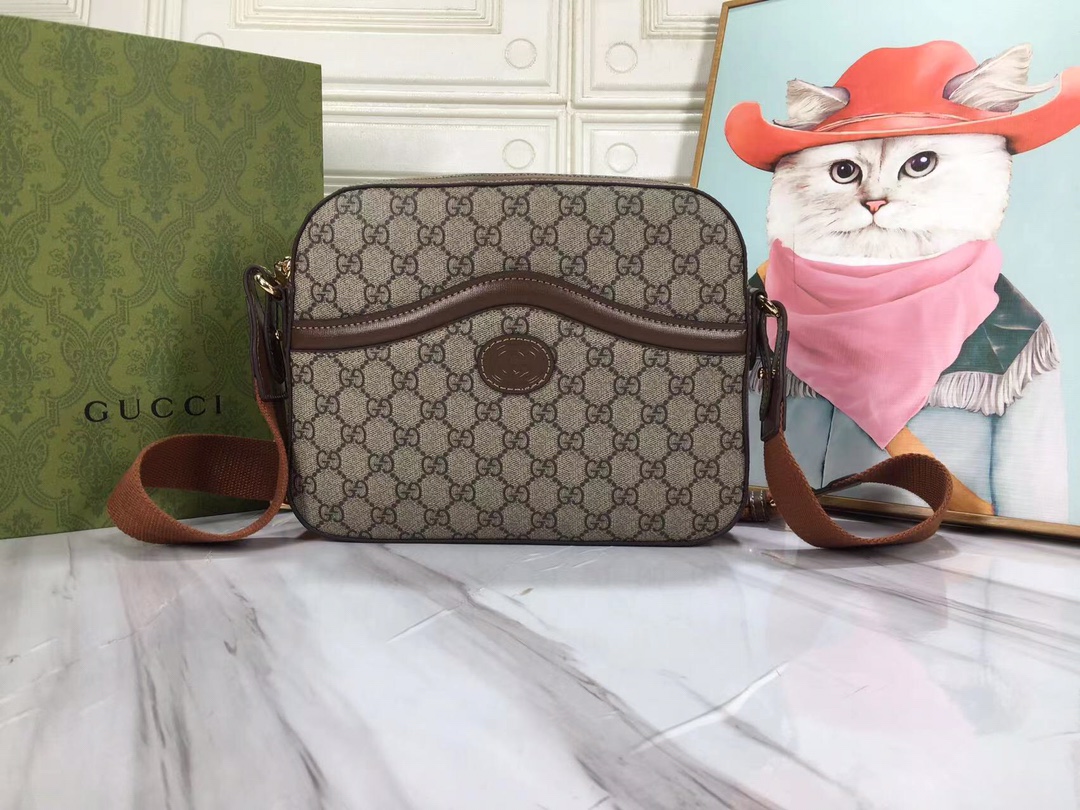 Wholesale Luxury Gucci Messenger Bag With Interlocking G 675891