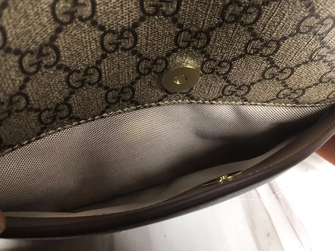Wholesale Luxury Gucci Messenger Bag With Interlocking G 675891 - Image 8