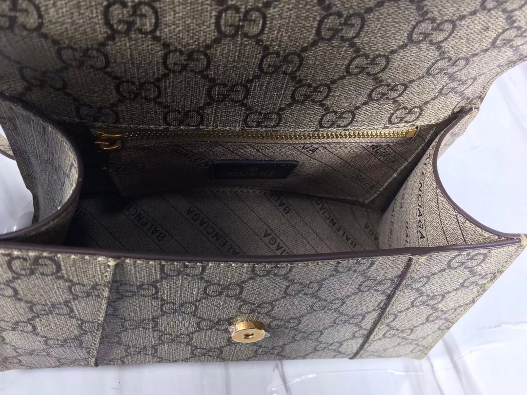 Wholesale Luxury Gucci The Hacker Project Small Hourglass Bag - Image 8