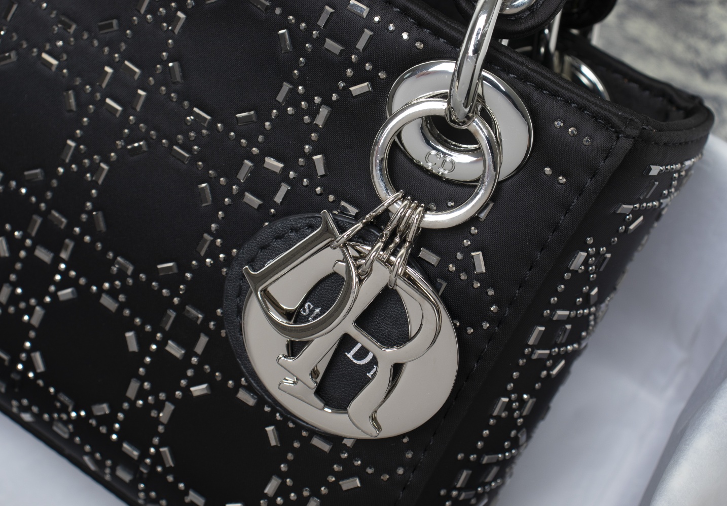 Wholesale Luxury Dior Aaa-Mini Lady Bag Cd-2028 - Image 4