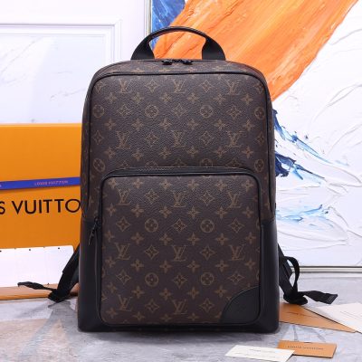 Wholesale Luxury Louis Vuitton Aaa-Dean Backpack M45335