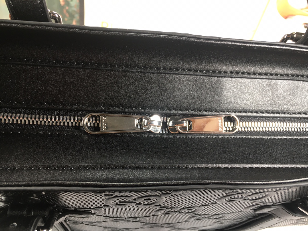 Wholesale Luxury Gucci Double G Embossed Tote Bag - Image 6