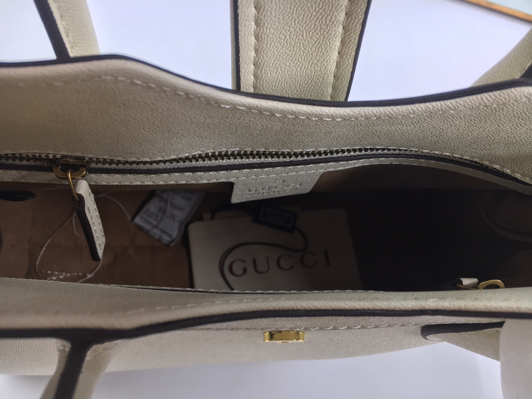 Wholesale Luxury Gucci Small Top Handle Bag With Double G - Image 16