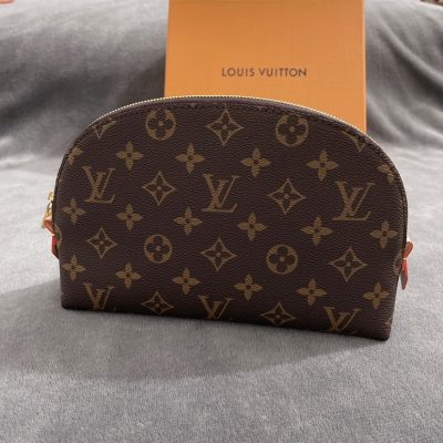 Wholesale Luxury Louis Vuitton Cosmetic Pouch K02