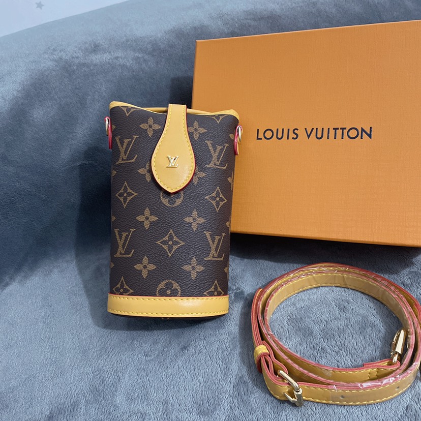 Wholesale Luxury Louis Vuitton Classic Monogram Shoulder Bag K06