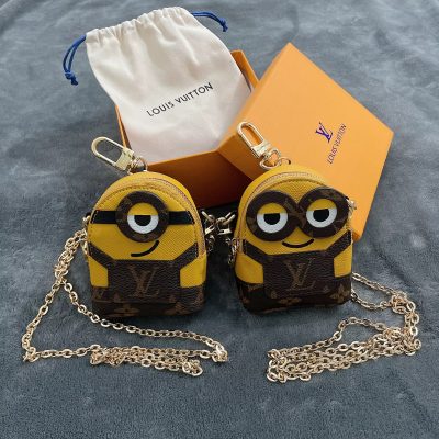 Wholesale Luxury Louis Vuitton Cartoon Bag Charm Chain Coin Wallet L03