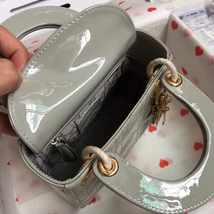 Wholesale Luxury Dior Aaa-Mini Lady Bag 17Cm - Image 2