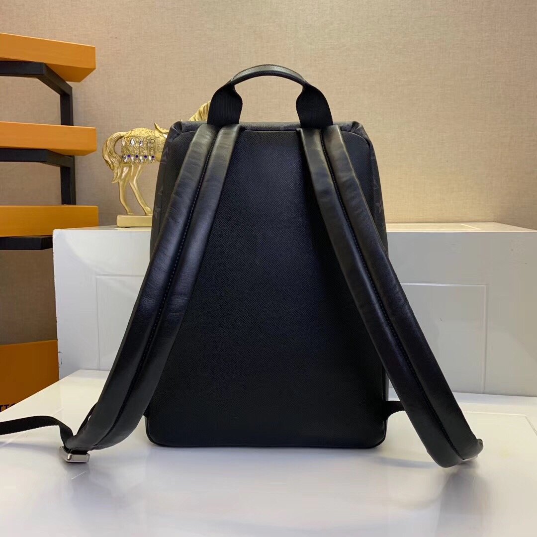 Wholesale Luxury Louis Vuitton Aaa-Discovery Backpack M30232 M30228 - Image 5