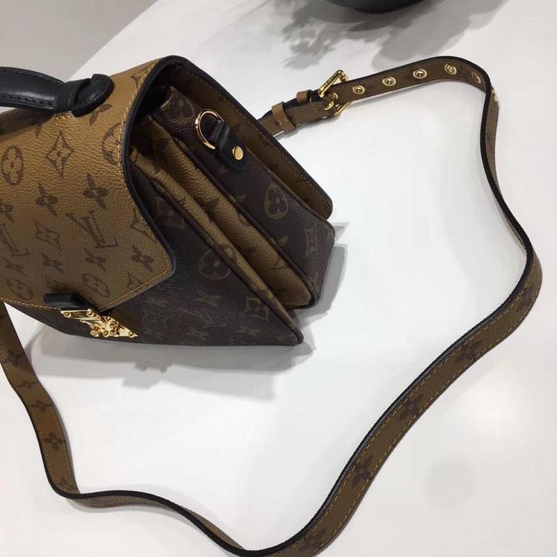 Wholesale Luxury Louis Vuitton Pochette Metis M44875 - Image 7
