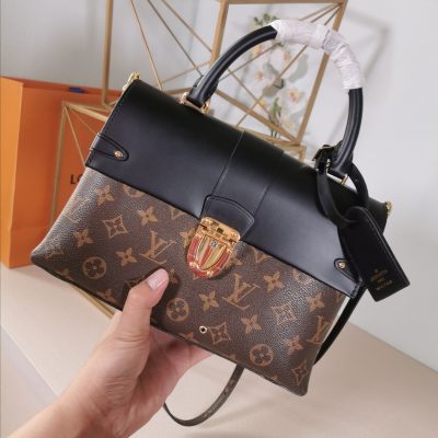 Wholesale Luxury Louis Vuitton One Handle M43125