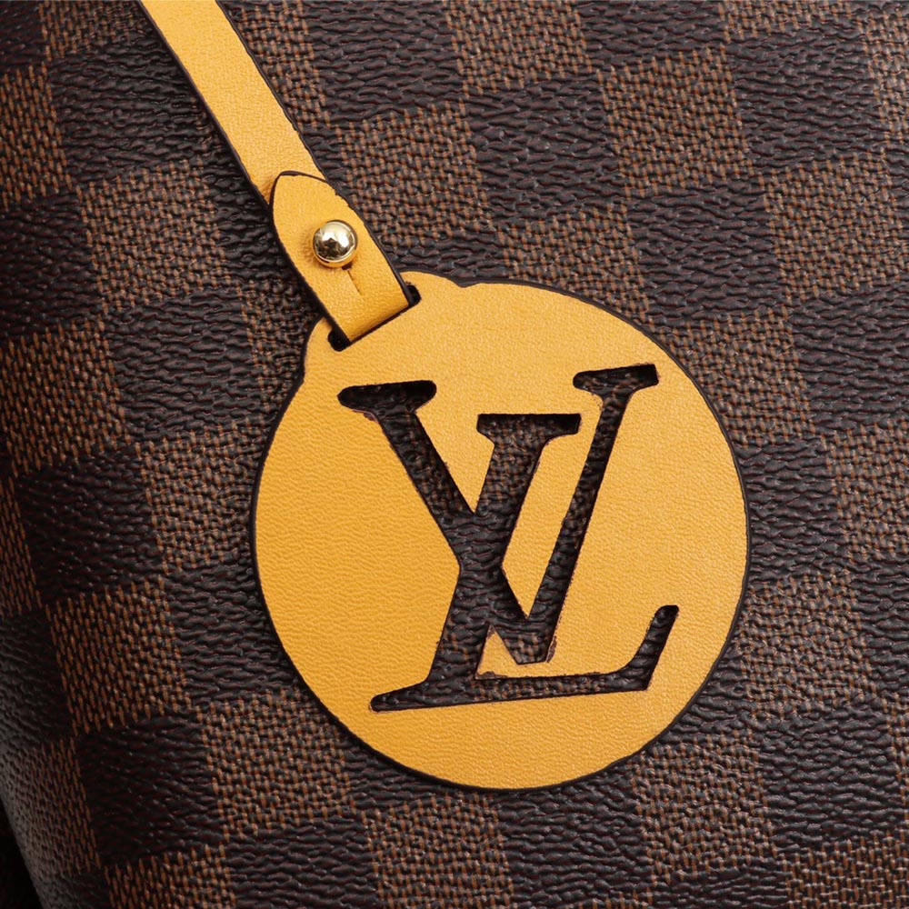 Wholesale Luxury Louis Vuitton Tuileries Besace M43160 - Image 5