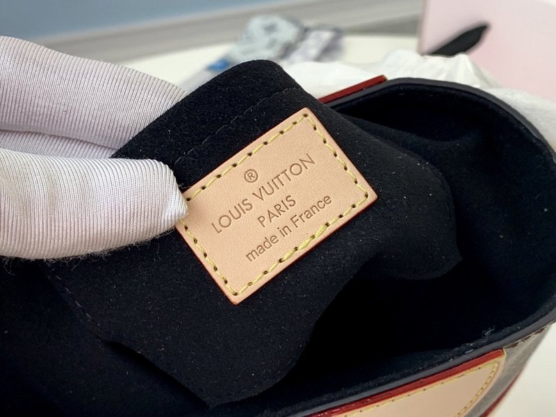 Wholesale Luxury Louis Vuitton Duffle Bag M43587 - Image 8