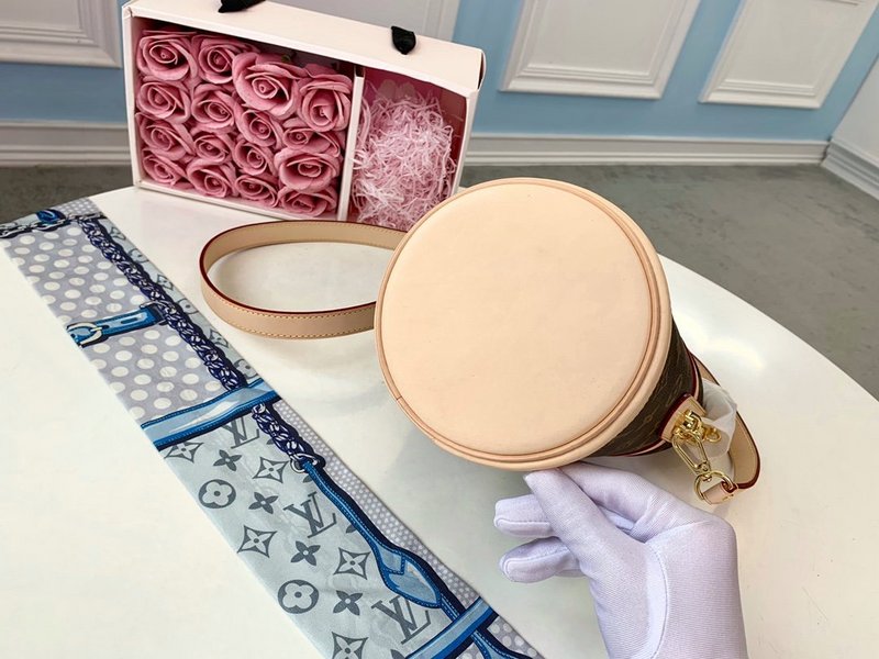 Wholesale Luxury Louis Vuitton Duffle Bag M43587 - Image 3