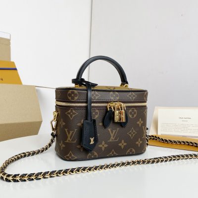 Alternative view of Wholesale Luxury Louis Vuitton Vanity Pm M45165