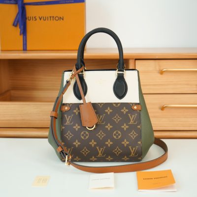Wholesale Luxury Louis Vuitton Fold Tote Pm M45388