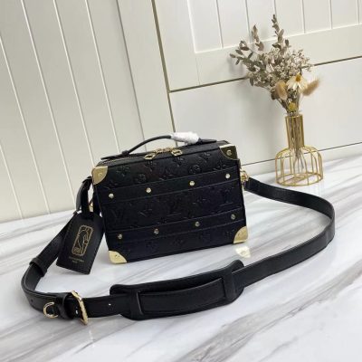 Alternative view of Wholesale Luxury Louis Vuitton Collaboration Handle Trunk