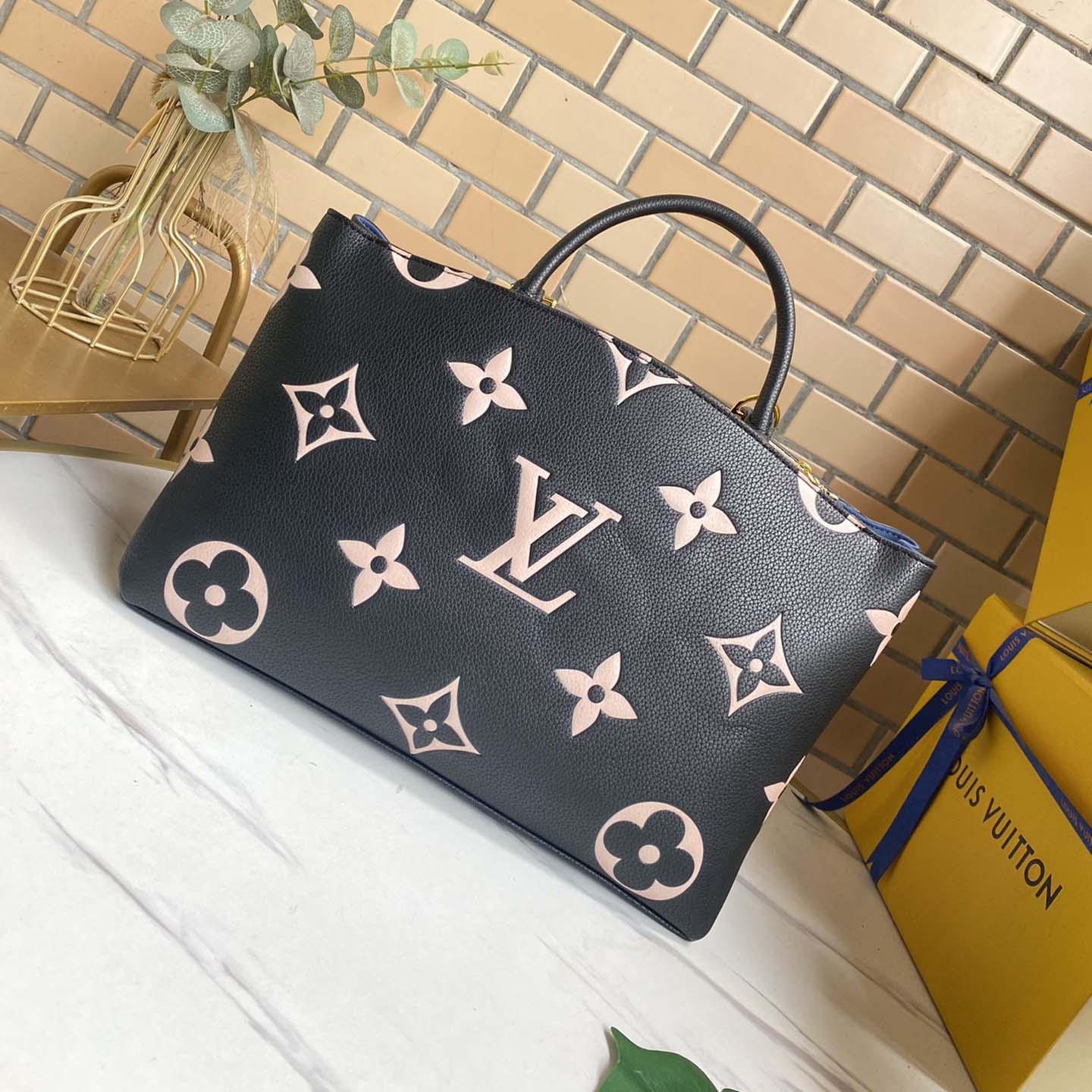 Wholesale Luxury Louis Vuitton Grand Palais Tote Bag - Image 14