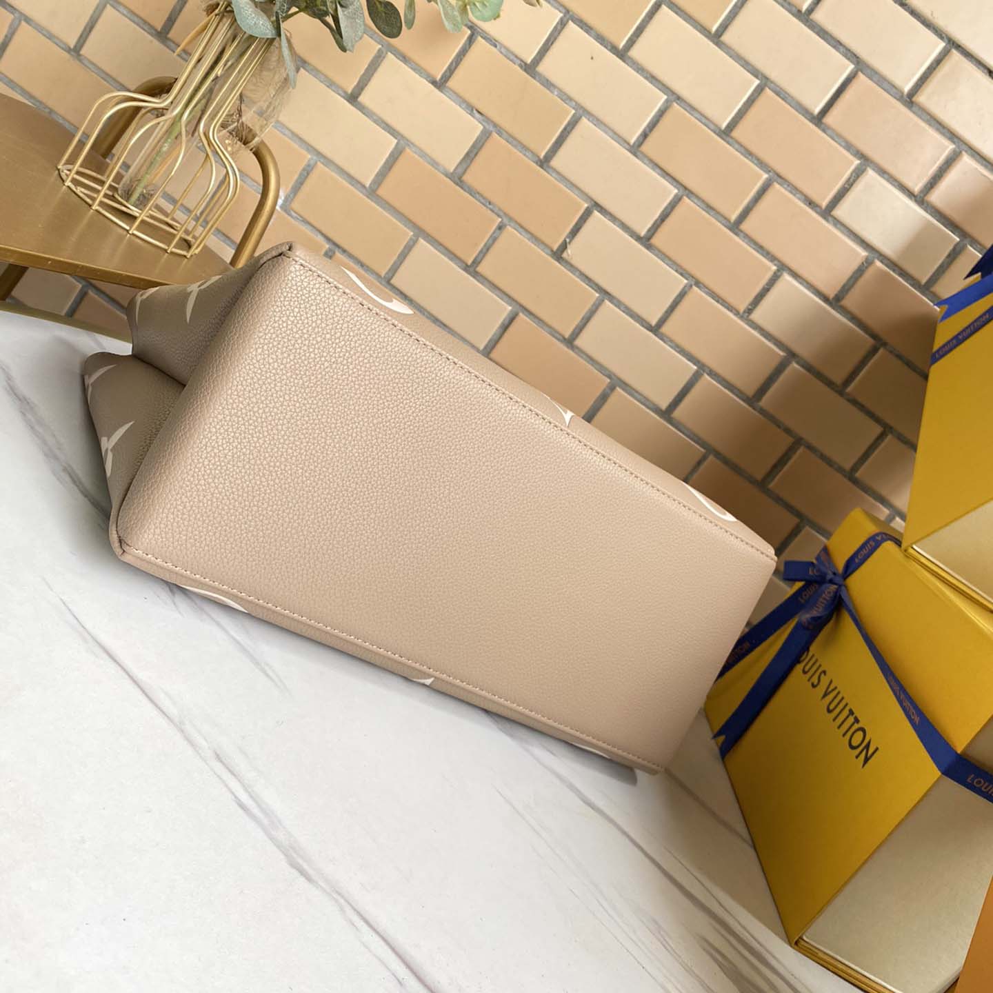 Wholesale Luxury Louis Vuitton Grand Palais Tote Bag - Image 20