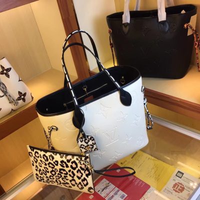 Alternative view of Wholesale Luxury Louis Vuitton Neverfull Mm Tote Black/White