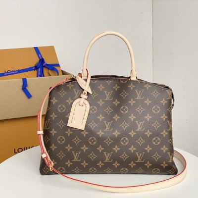 Wholesale Luxury Louis Vuitton Grand Palais/Petit Palais M45900