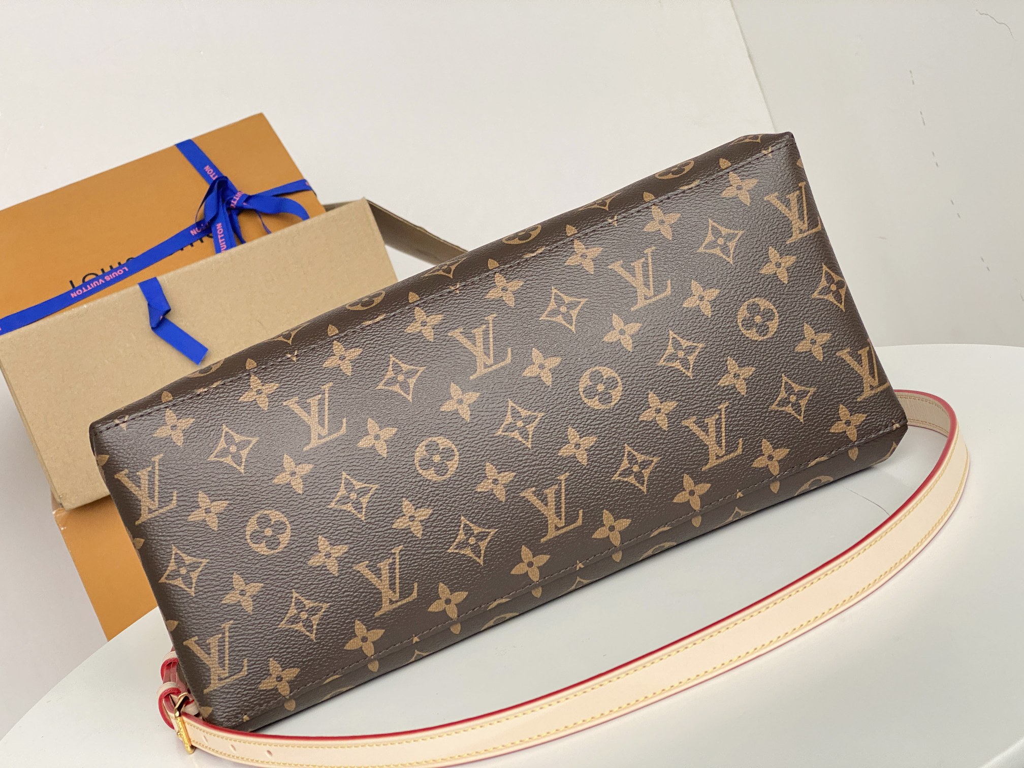 Wholesale Luxury Louis Vuitton Grand Palais/Petit Palais M45900 - Image 4
