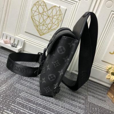Alternative view of Wholesale Luxury Louis Vuitton Saumur Slingbag M45912