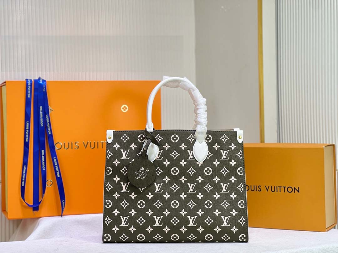 Wholesale Luxury Louis Vuitton Monogram A4 Leather Onthego Totes - Image 12