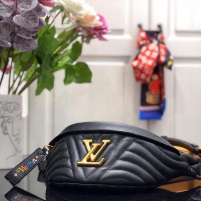 Wholesale Luxury Louis Vuitton New Wave Bumbag Black/White