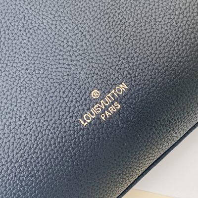 Alternative view of Wholesale Luxury Louis Vuitton On My Side M53824