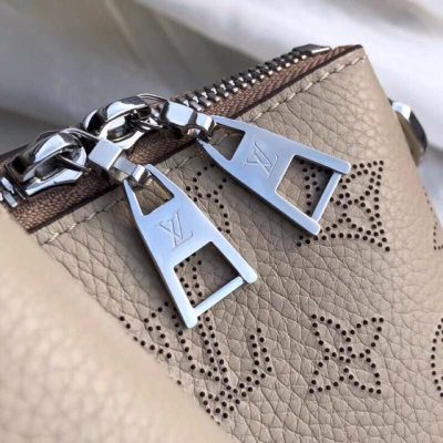 Alternative view of Wholesale Luxury Louis Vuitton Haumea M55031 M55031