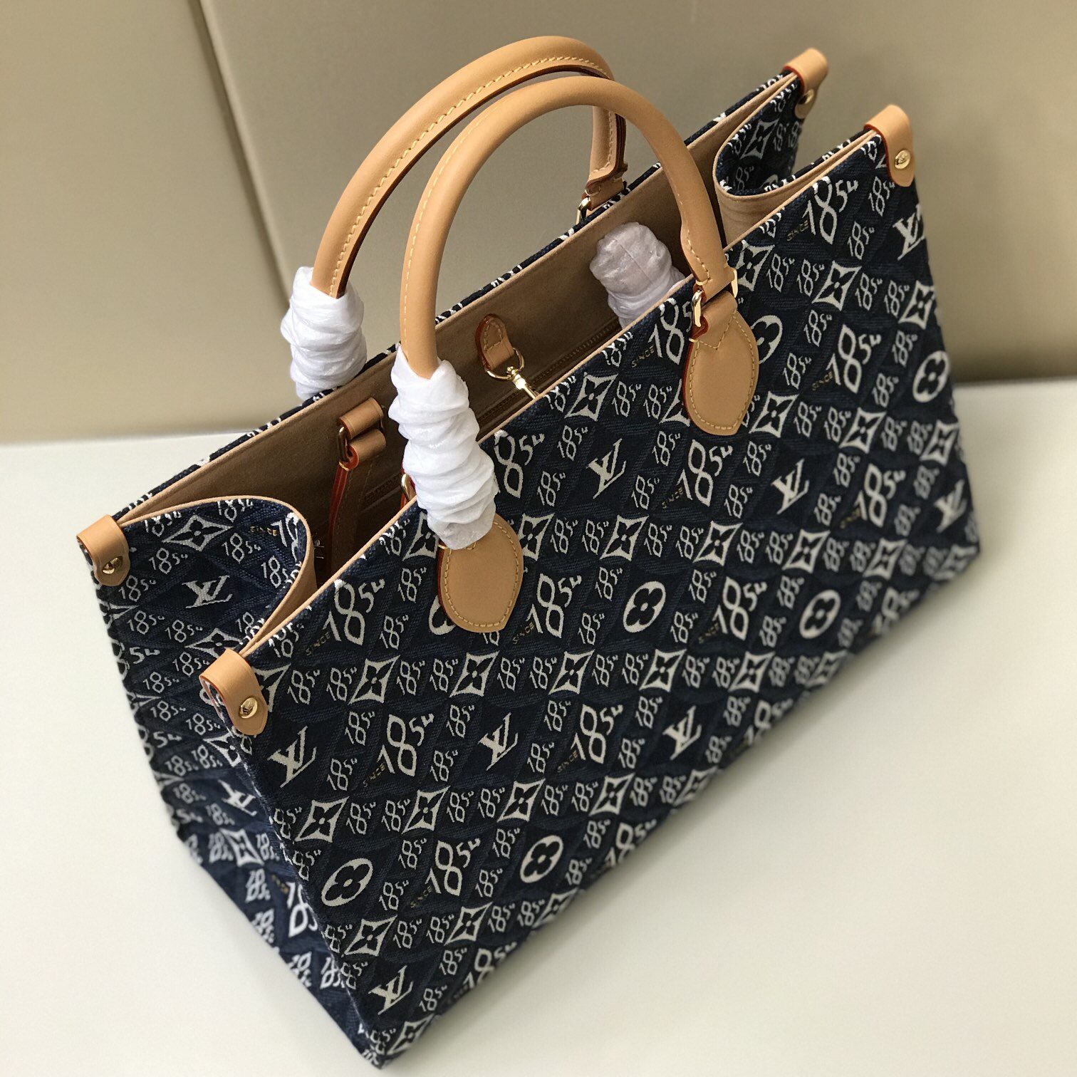 Wholesale Luxury Louis Vuitton Since 1854 Onthego Gm Tote - Image 7