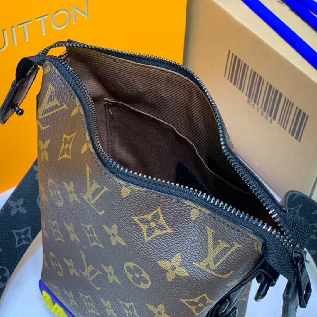 Wholesale Luxury Louis Vuitton Rubber Collection-Cruiser Messenger M57966 - Image 3