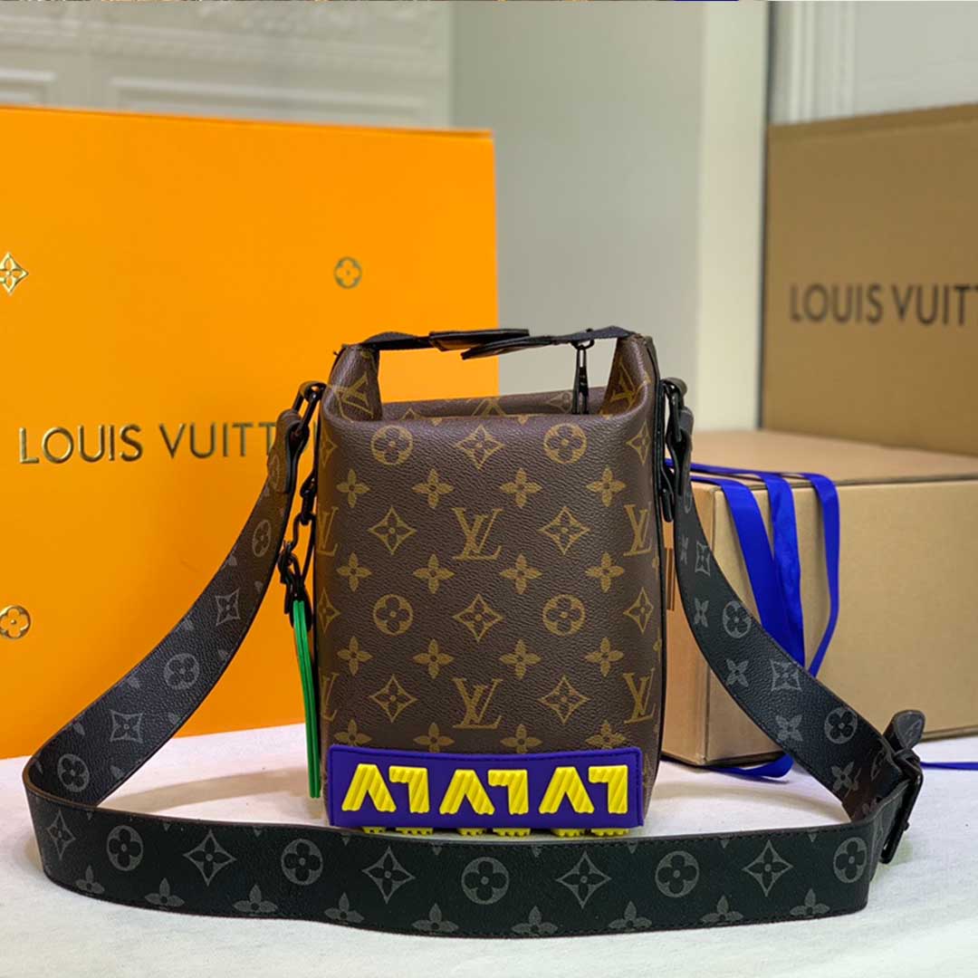 Wholesale Luxury Louis Vuitton Rubber Collection-Cruiser Messenger M57966 - Image 5